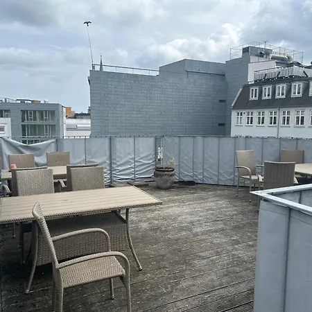 Med Tag-terrasse 公寓